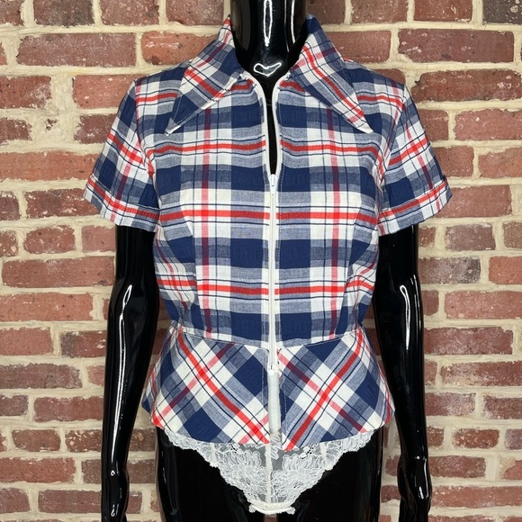 Vintage 70s Two Piece Plaid Short Set in Red White and Blue Seersucker Fabric - Picture 2 of 5